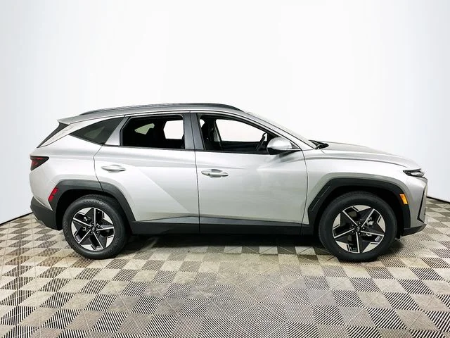 New 2026 Hyundai TUCSON SEL