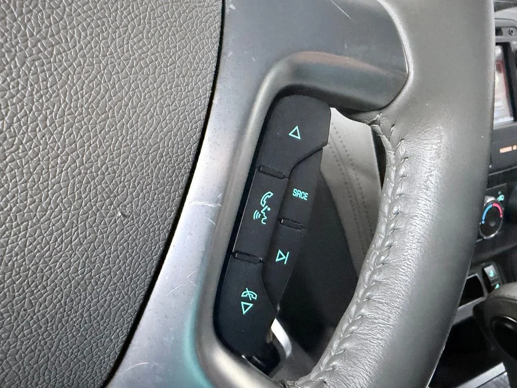 Used 2014 Silver Chevrolet LT image 22