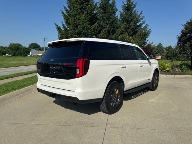 New 2026 White Ford Tremor image 5
