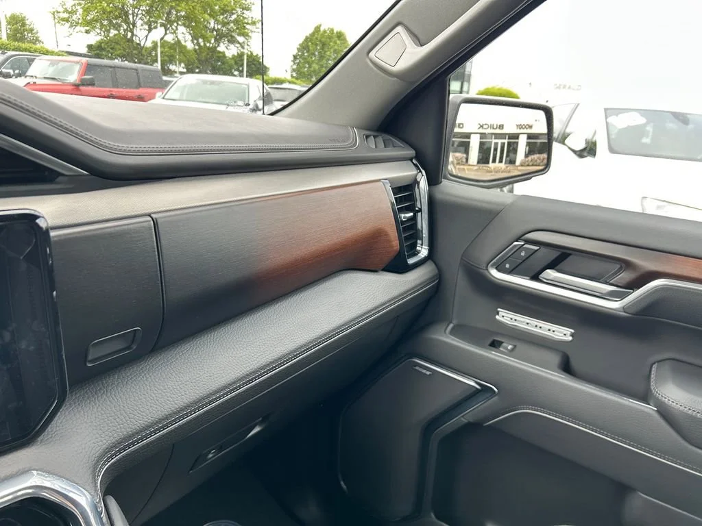 Certified Used 2026 Onyx Black GMC Denali image 31