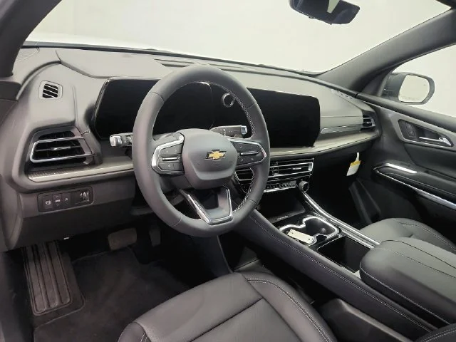 2027 Chevrolet Traverse LT - Photo 13