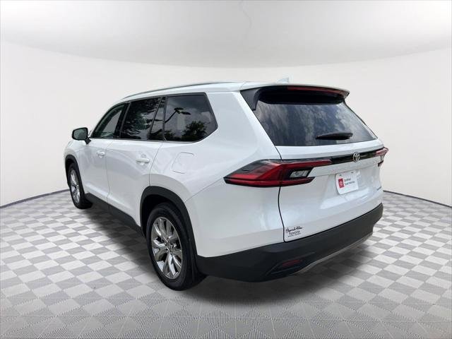 Certified Used 2025 WIND CHILL PEARL Toyota Limited image 16