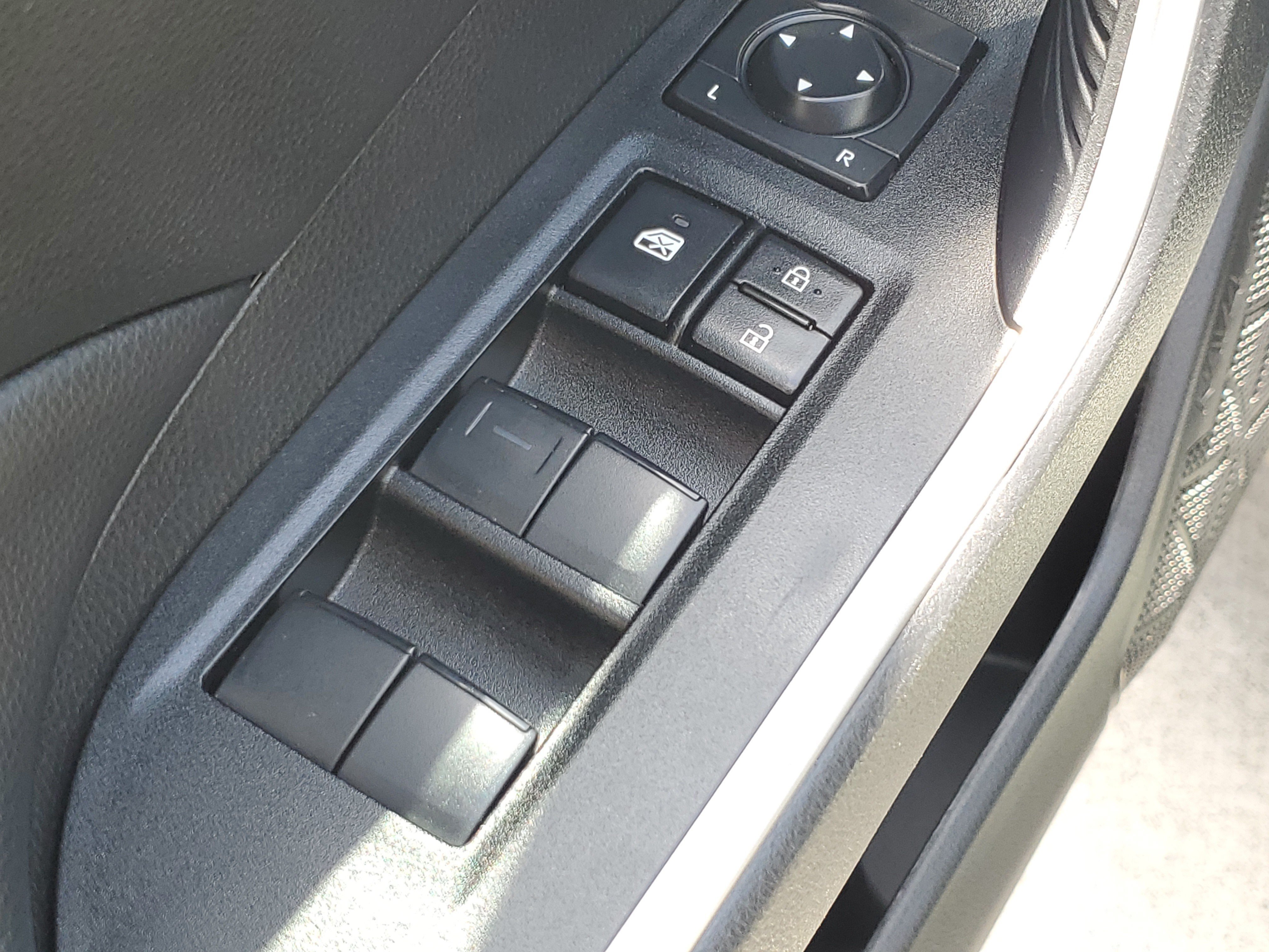Used 2024 Ice Toyota LE image 22
