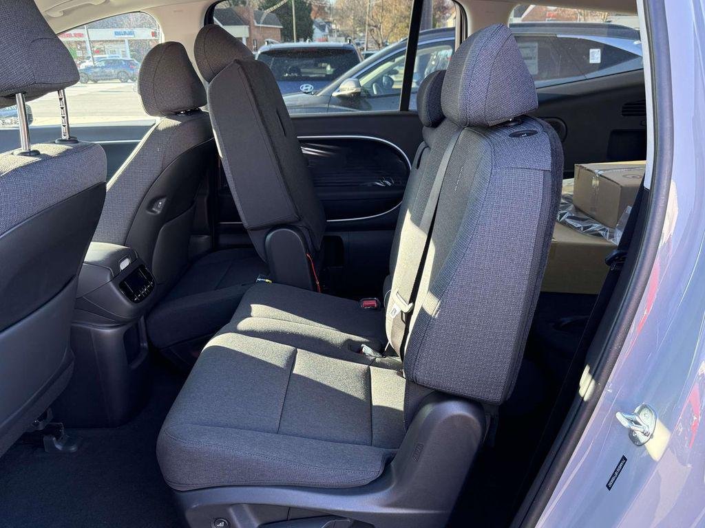 New 2026 Cyber Gray Hyundai S image 14