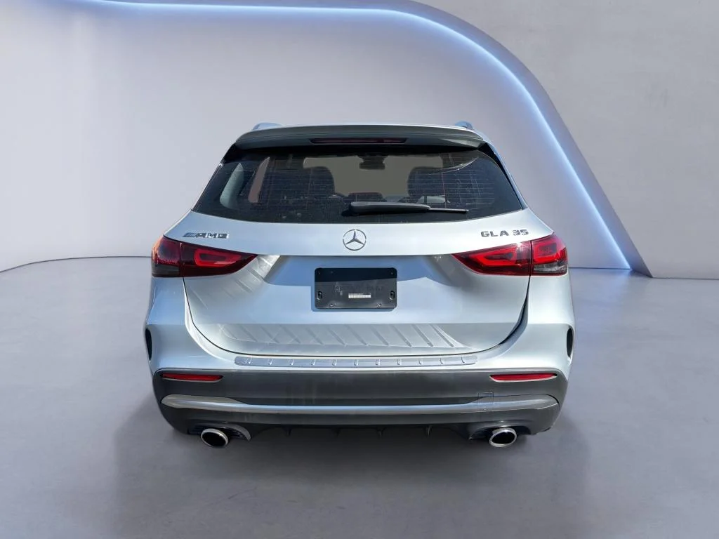 W1N4N5BB4NJ388570