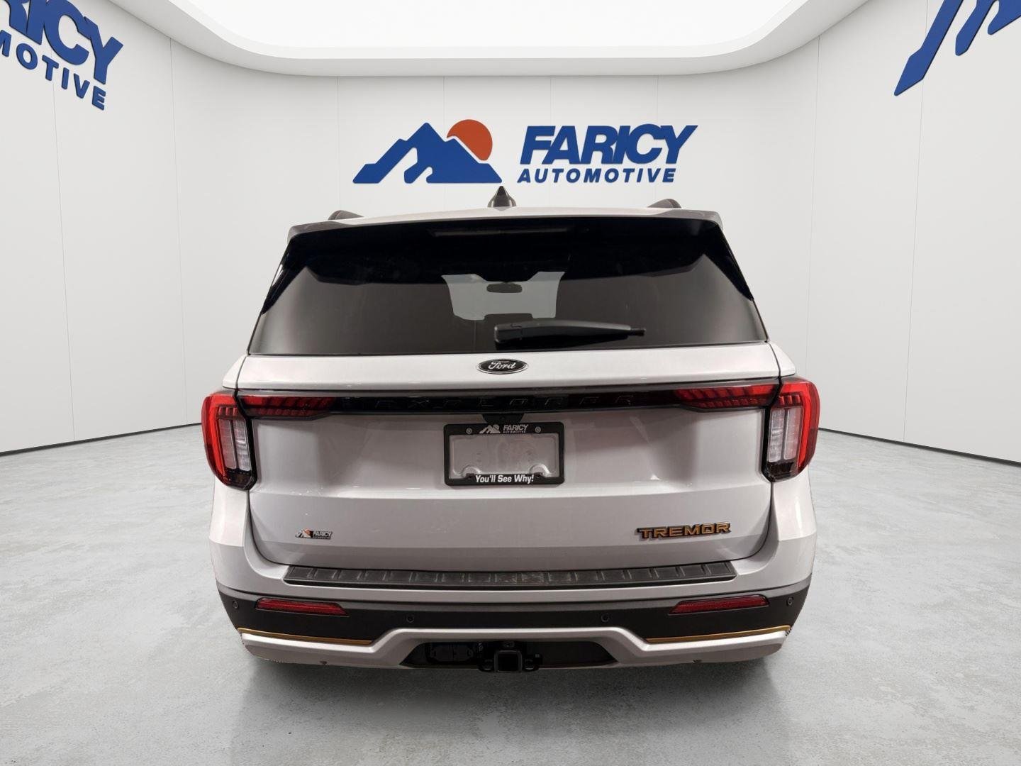New 2026 Space White Metallic Ford Tremor® image 5