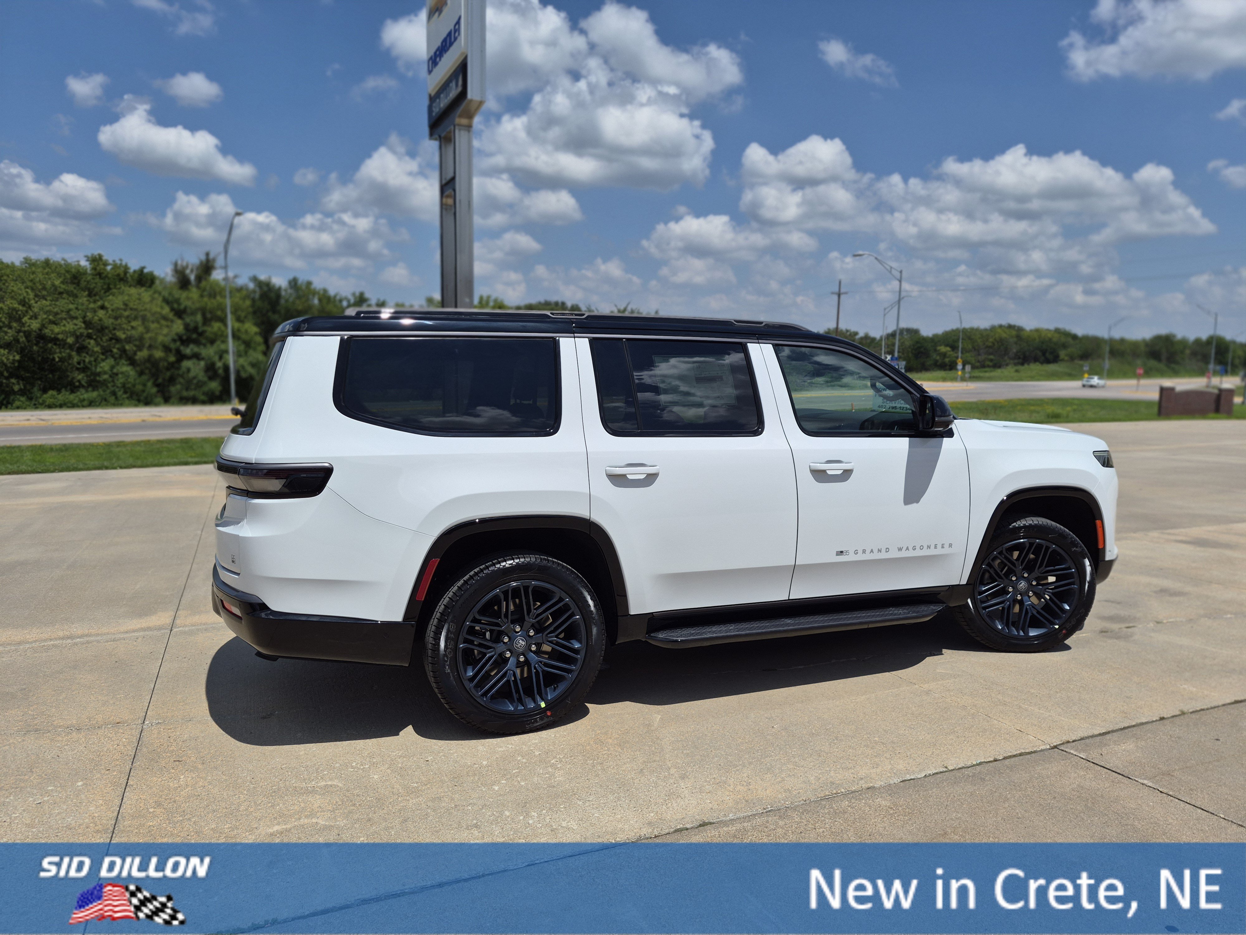 New 2026 Bright White Clear-Coat Exterior Paint Jeep 85th Anniversary image 14