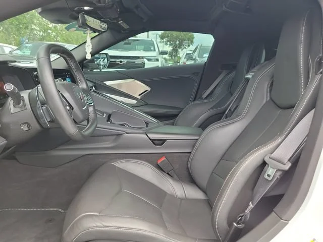 2024 Chevrolet Corvette 2LT - Photo 19
