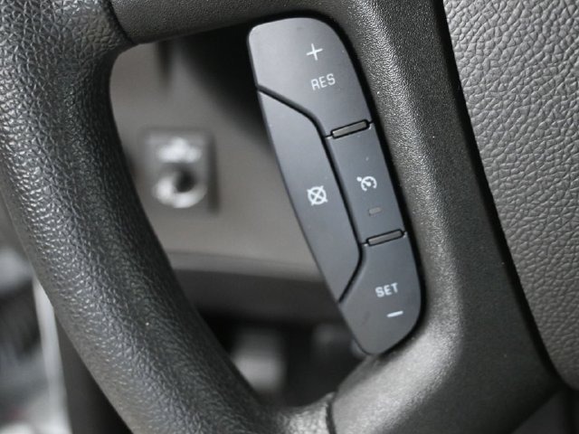 2024 Chevrolet Express Passenger LT - Photo 21