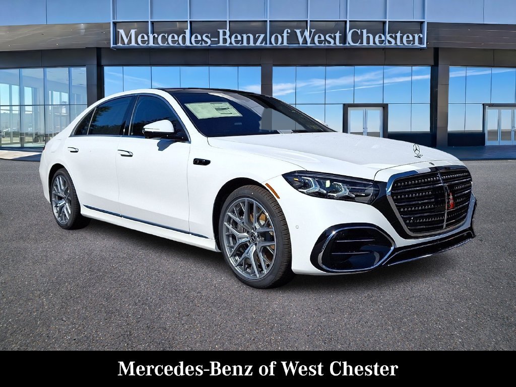New 2027 MANUFAKTUR Moonlight White Metallic Mercedes-Benz S 580 image 1