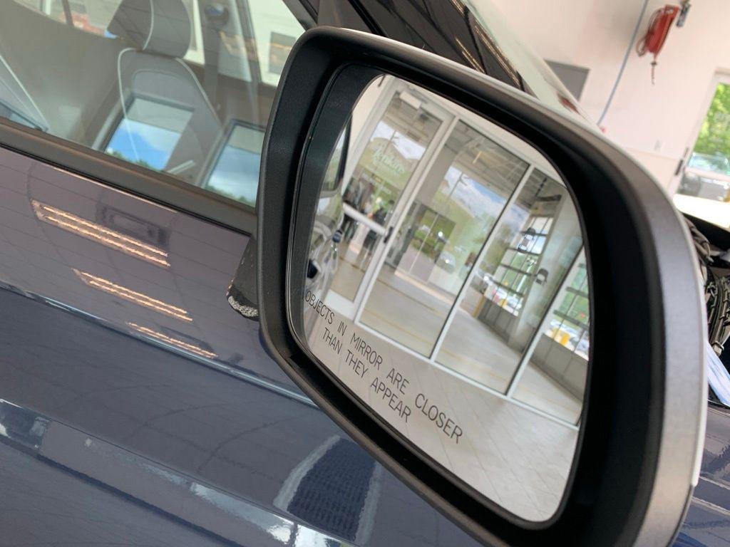 New 2026 White Hyundai SEL w/Two-Tone Roof image 20