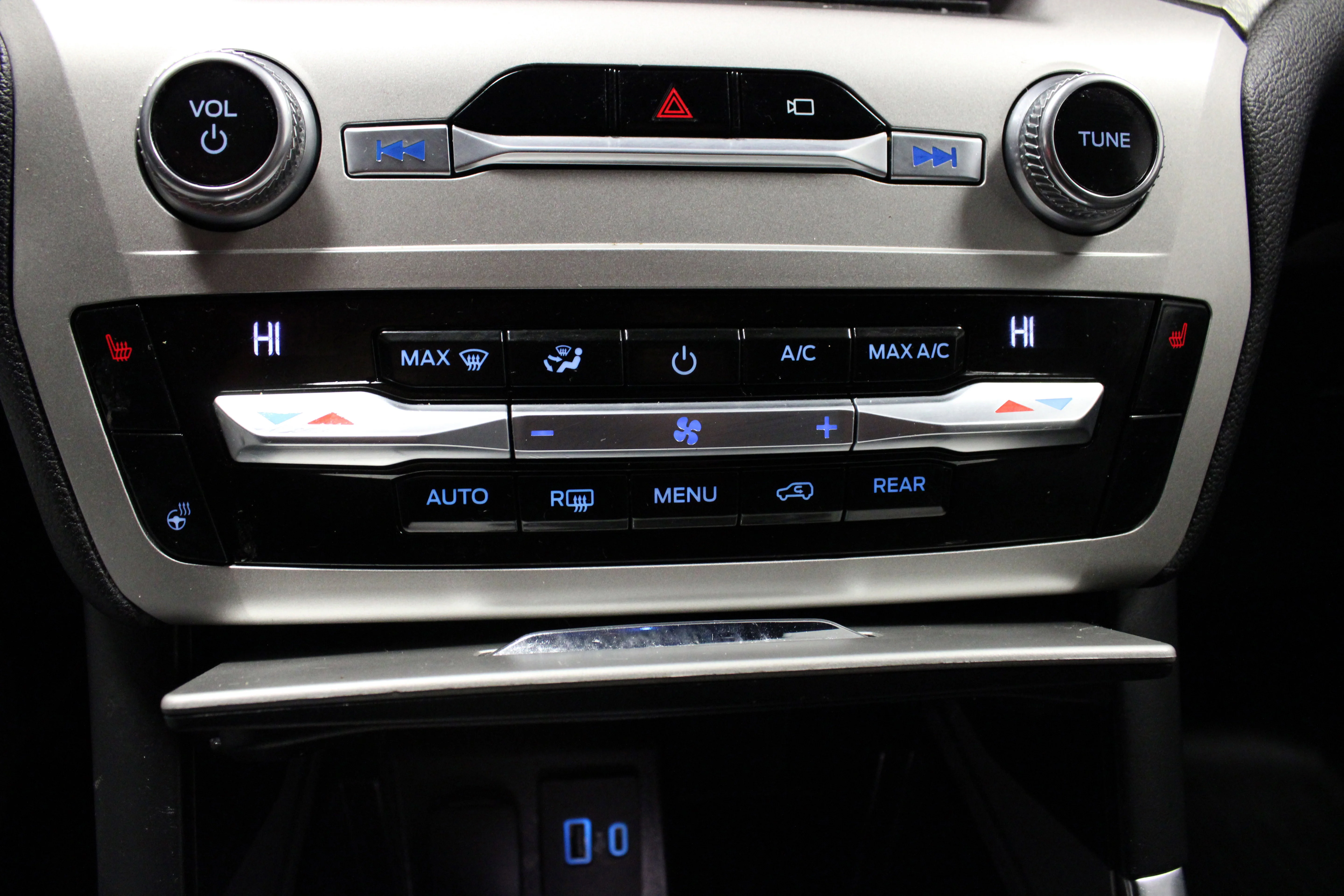 Used 2021 Agate Black Metallic Ford Timberline image 26