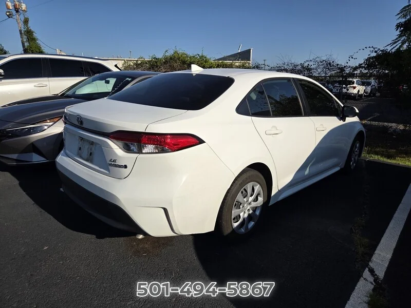Used 2024 Ice Cap TOYOTA LE image 3