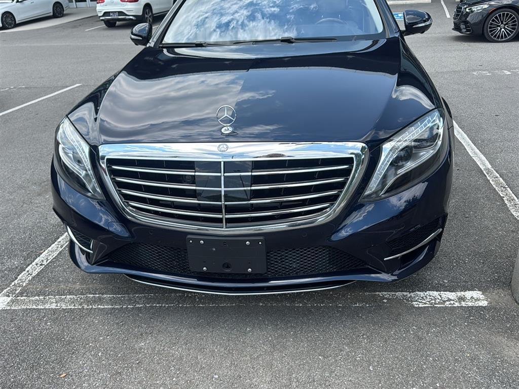 Used 2015 Lunar Blue Metallic Mercedes-Benz S 550 image 3