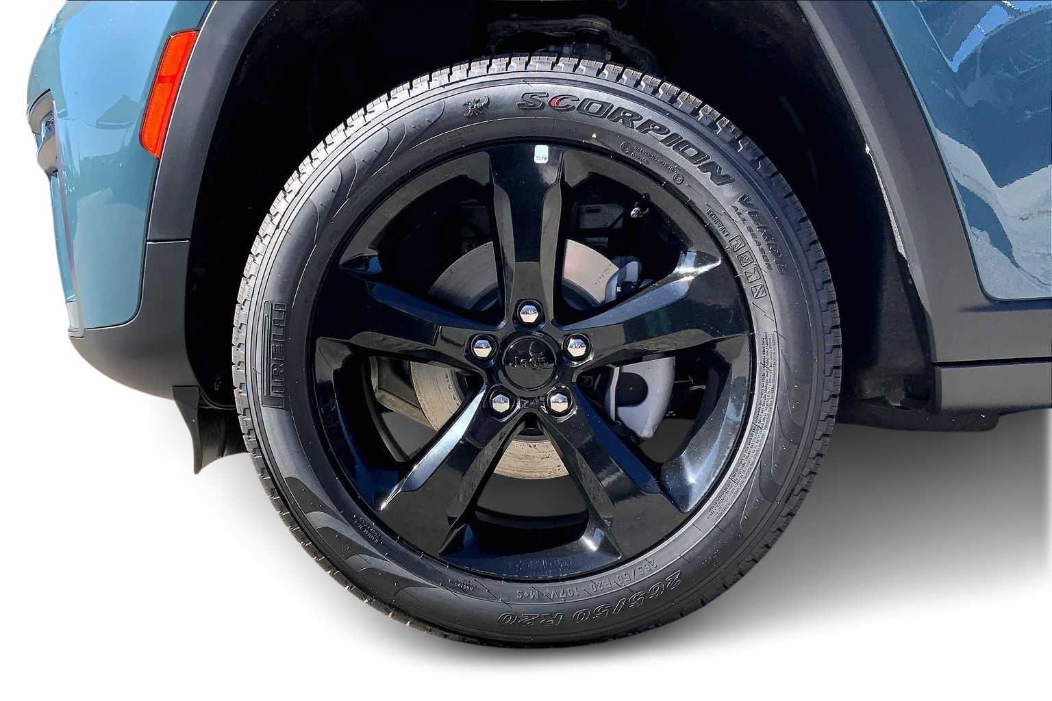 New 2026 Steel Blue Exterior Paint Jeep Limited image 8
