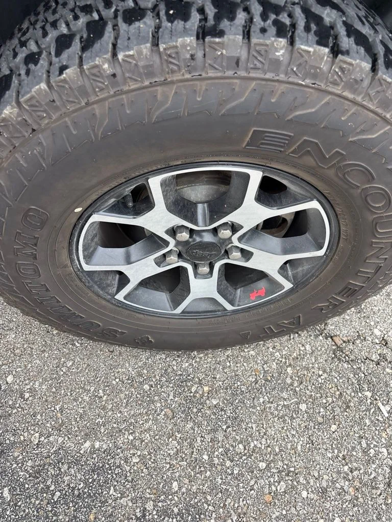 Used 2021 Green Jeep Unlimited Rubicon image 6