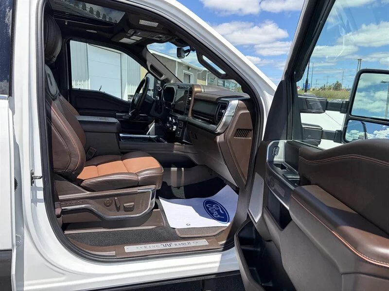 Used 2024 White Ford Super Duty King Ranch image 6