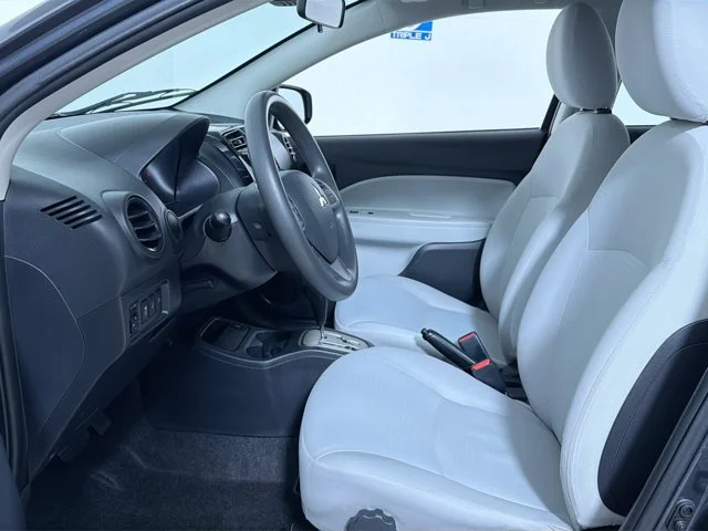 Used 2024 Graphite Gray Mitsubishi ES image 18