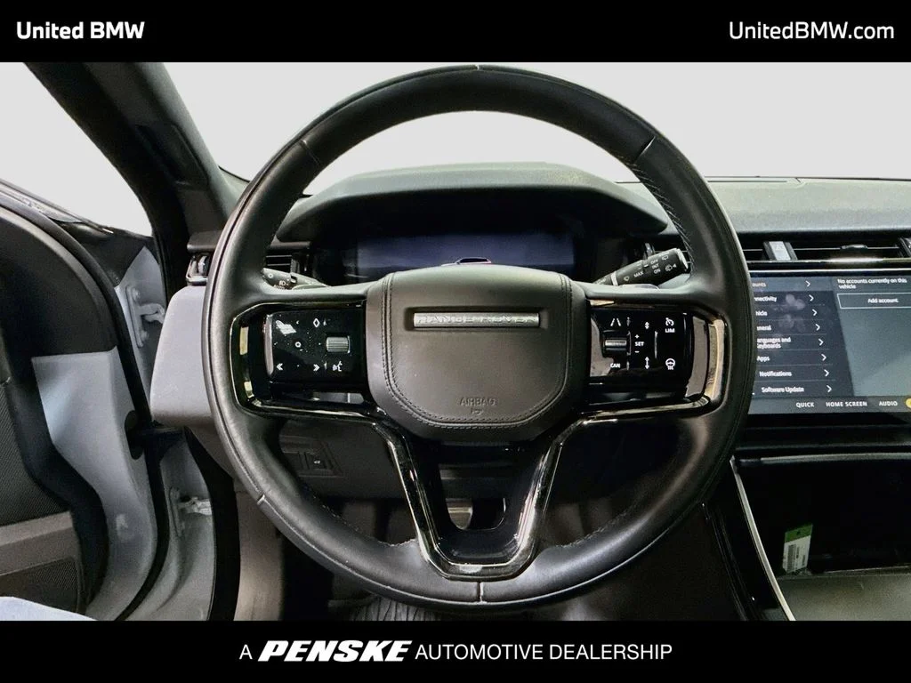 Used 2024  Land Rover Dynamic SE image 13