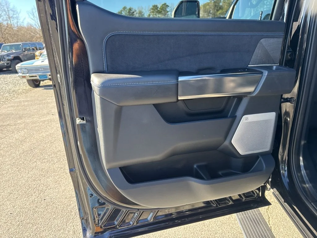 Used 2025 Black Ford Platinum image 31