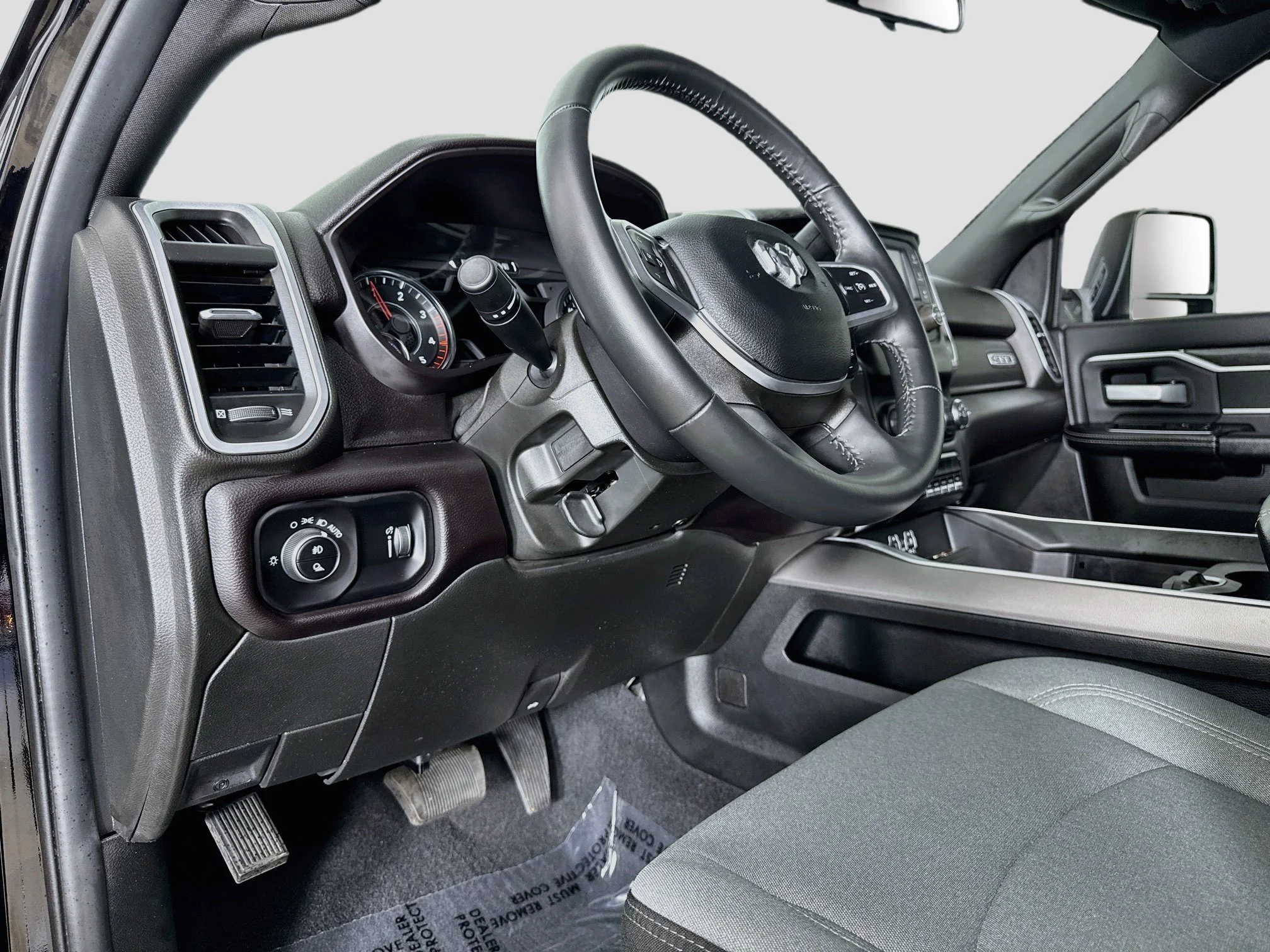 Used 2024  Ram SLT image 11