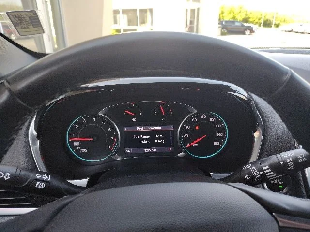 Used 2023 Red Chevrolet RS image 53