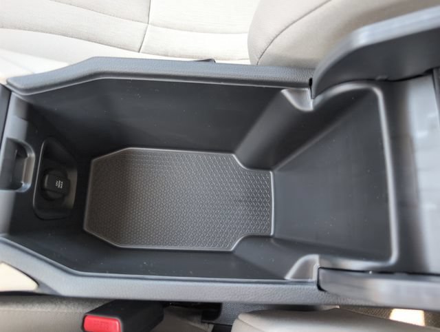 New 2026 Platinum White Pearl Honda LX image 27