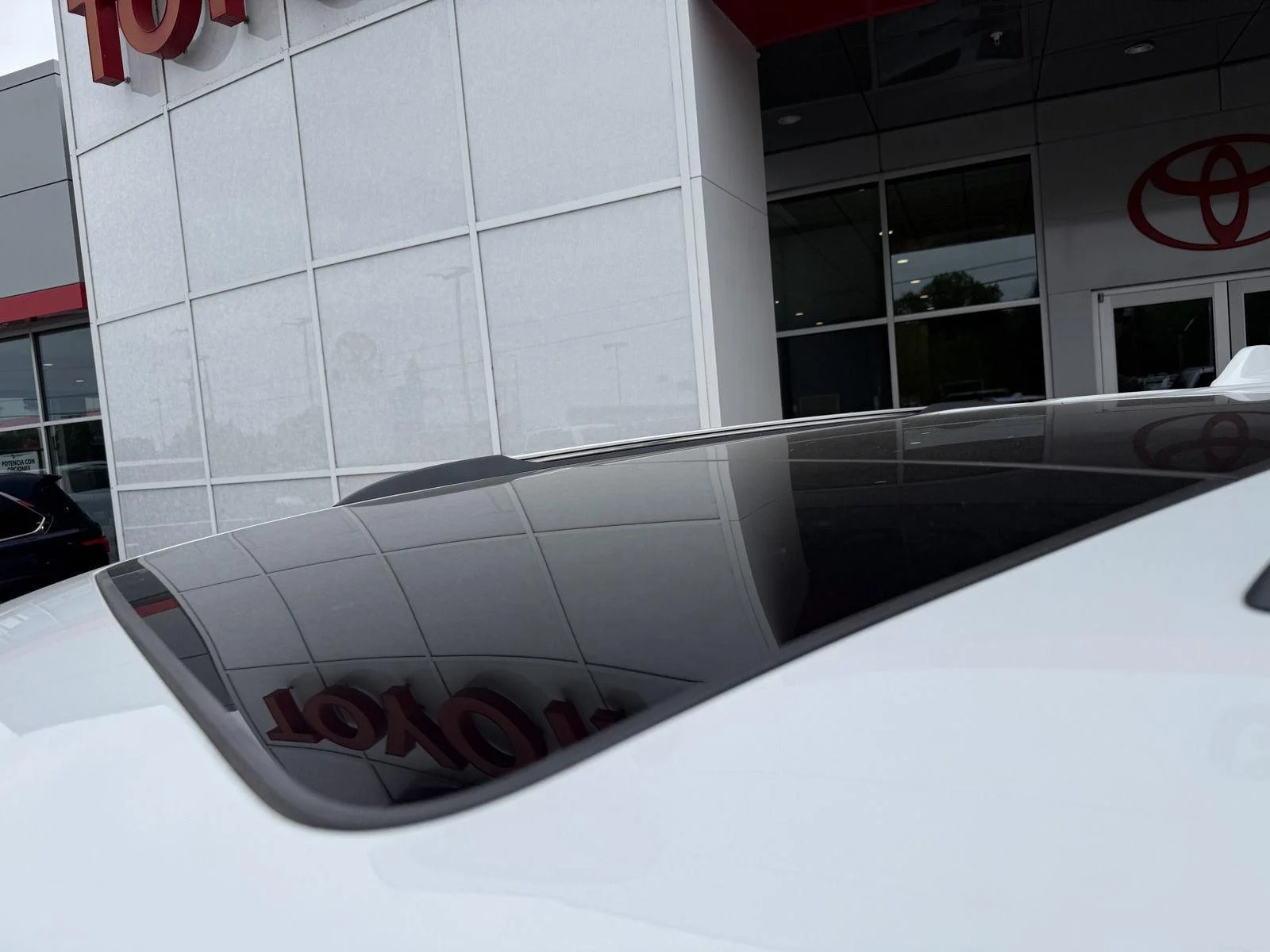 Used 2020 Bright White Clearcoat Jeep Summit image 9