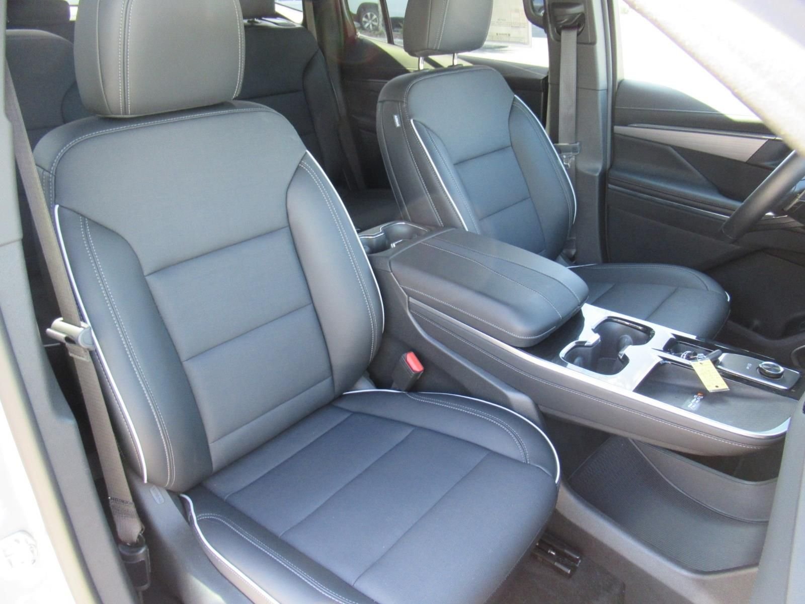 Used 2026 Gray Buick Preferred image 9