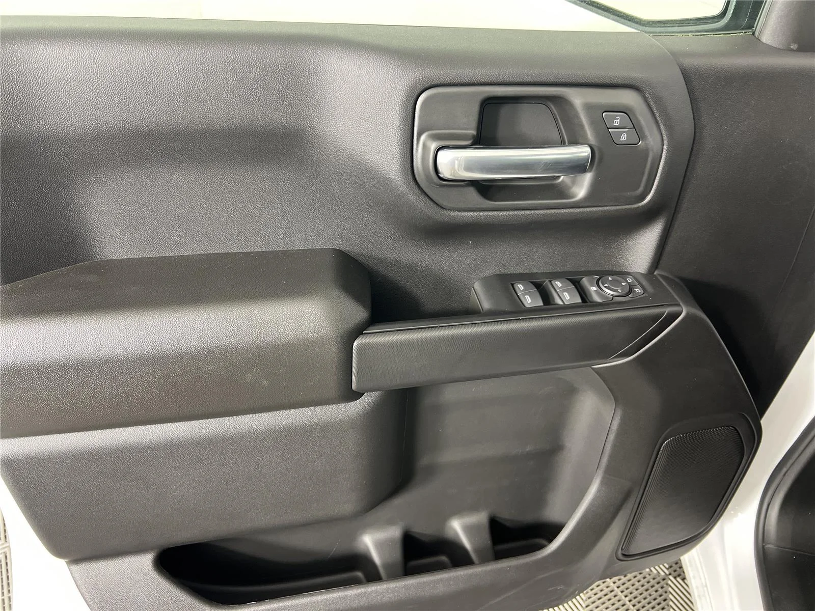 2026 GMC Sierra 1500 Pro - Photo 8