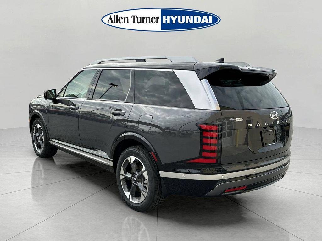 New 2026 Ecotronic Gray Pearl Hyundai Limited FWD image 5