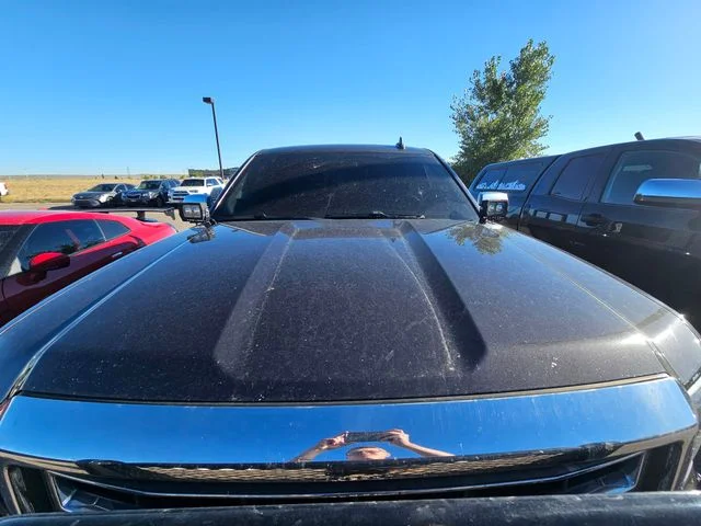 Used 2015 Iridium Metallic GMC SLT image 3