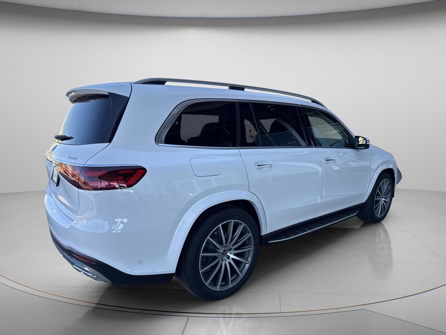 Used 2026 Polar White Mercedes-Benz GLS 450 image 5