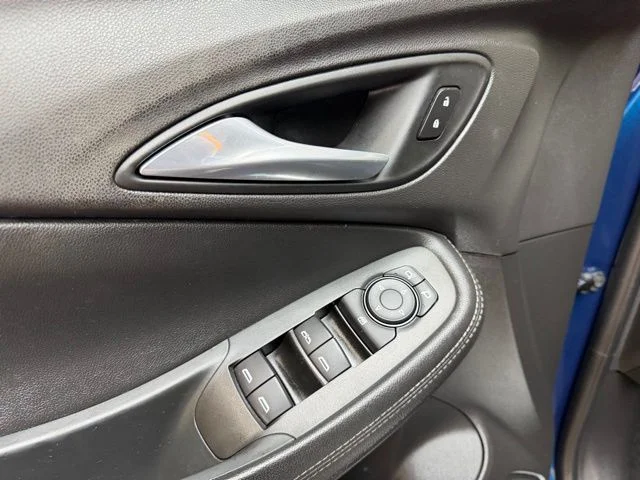Used 2020 Deep Azure Metallic Buick Select image 19