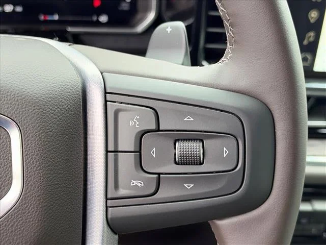 New 2026 Glacier White Tricoat GMC SLT image 32