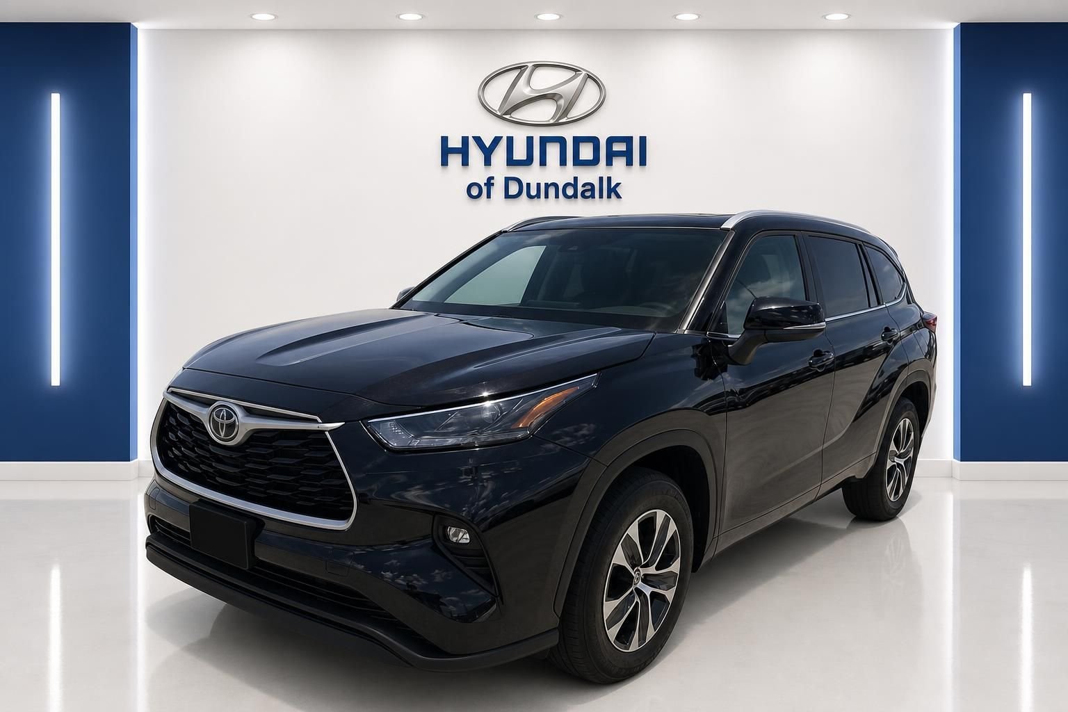 Used 2023 Black Toyota XLE image 3