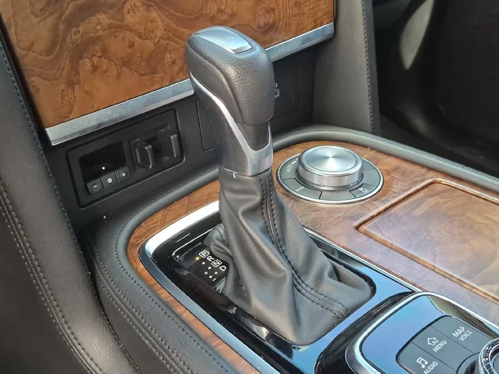 Used 2024 Blue Nissan SL image 20