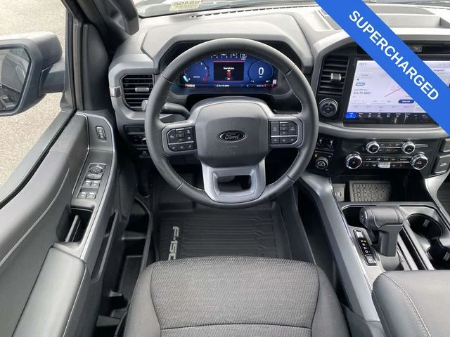 New 2025 Black Ford XLT image 12