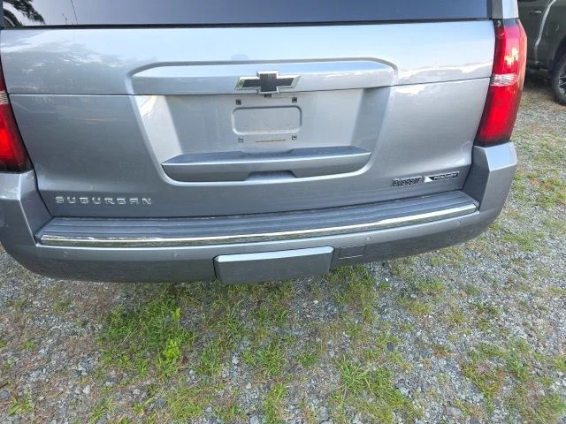 Used 2018 Gray Chevrolet Premier image 6