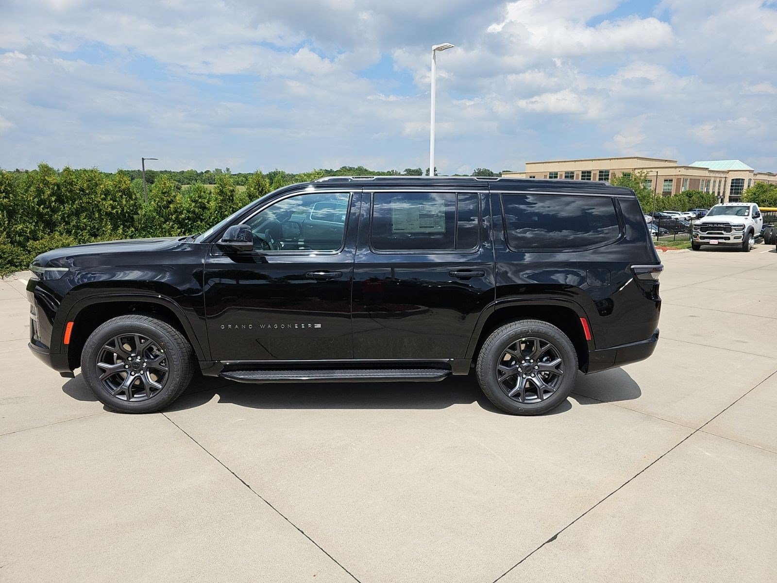 New 2026 High Gloss Black Jeep Limited Altitude image 2