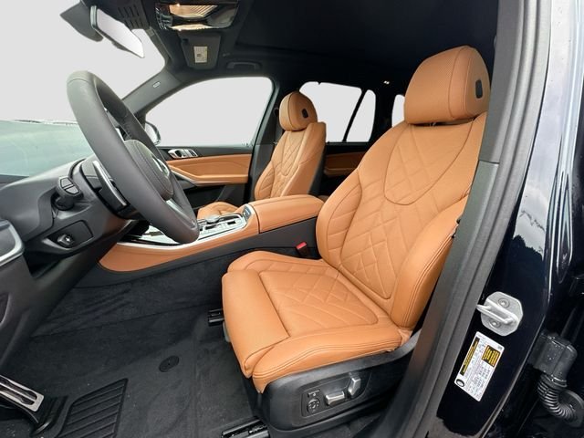 New 2026 Black BMW sDrive40i image 15