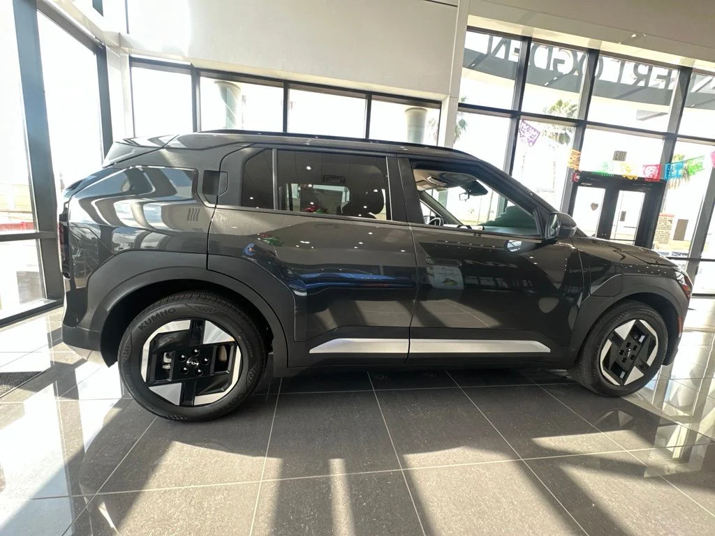 New 2027  Kia LIGHT image 3