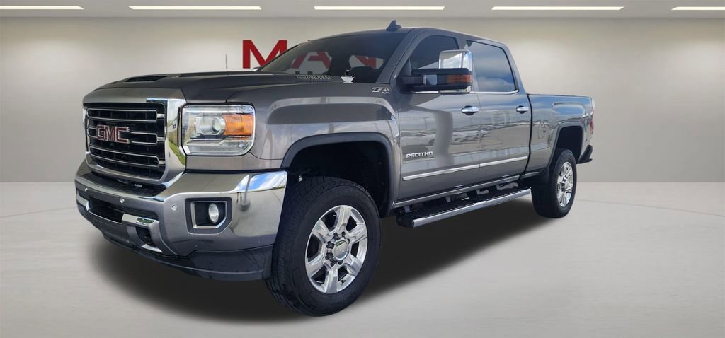 2017 GMC Sierra 4WD Crew Cab Standard Box SLT's photo