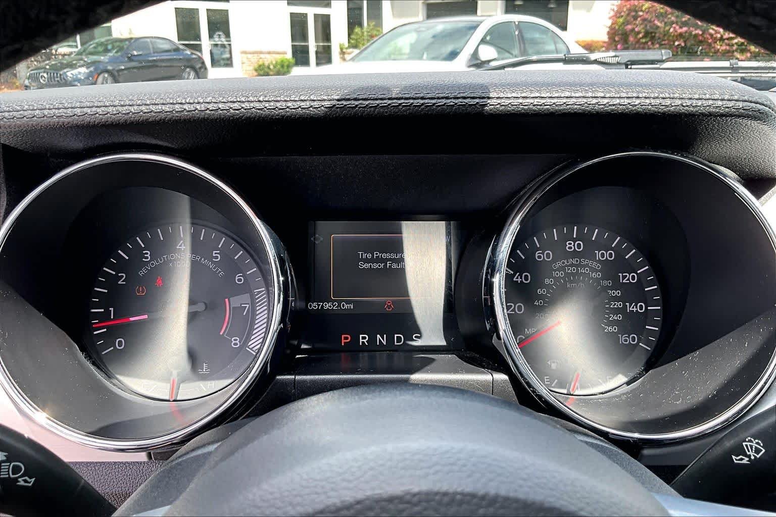 Used 2015 Oxford White Ford GT Premium image 23