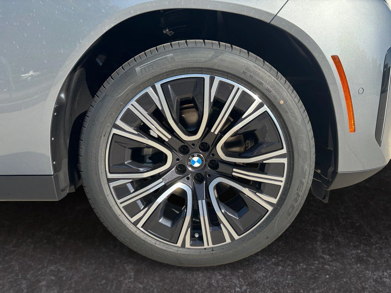New 2026 Skyscraper Grey Metallic BMW 30 xDrive image 29