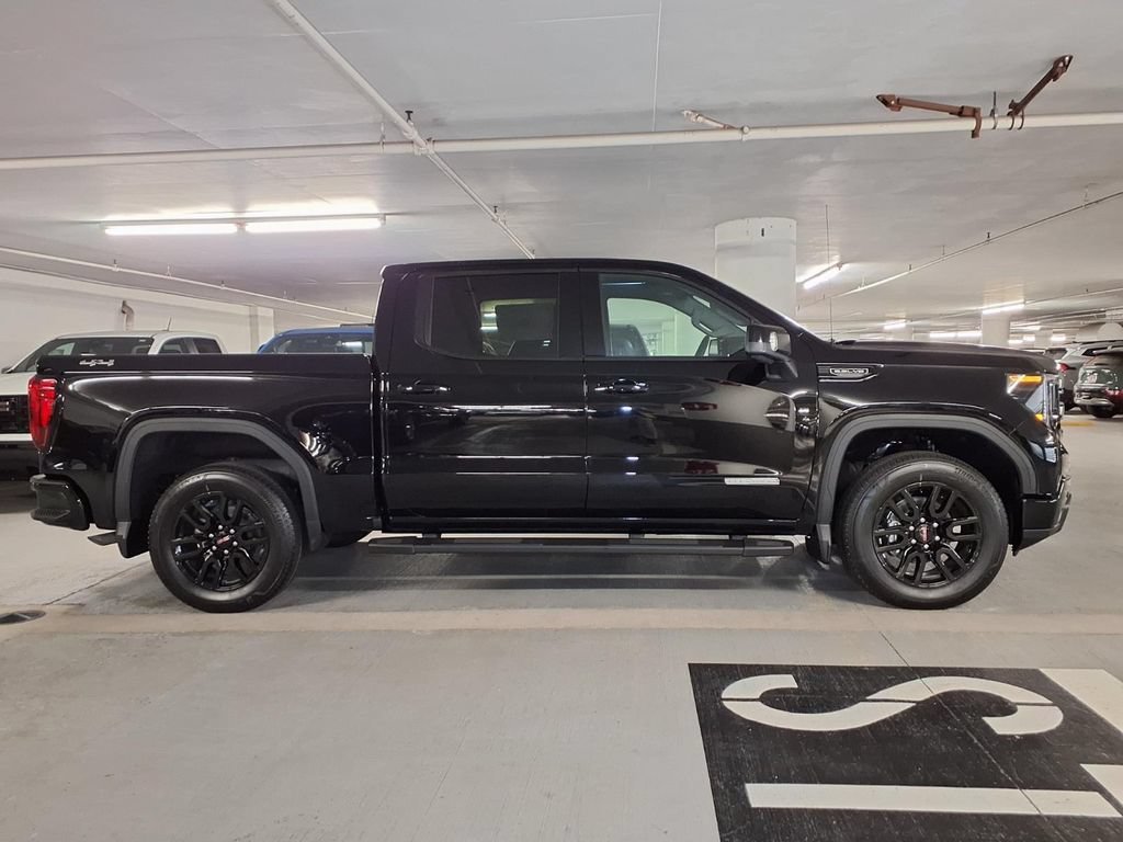 New 2026 Onyx Black GMC Elevation image 4