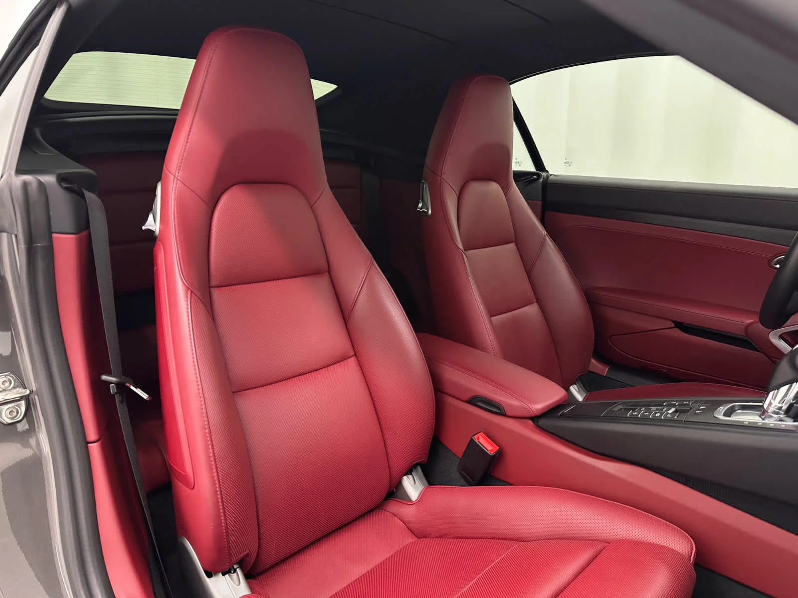 Used 2019 Agate Grey Metallic Porsche Carrera GTS image 24