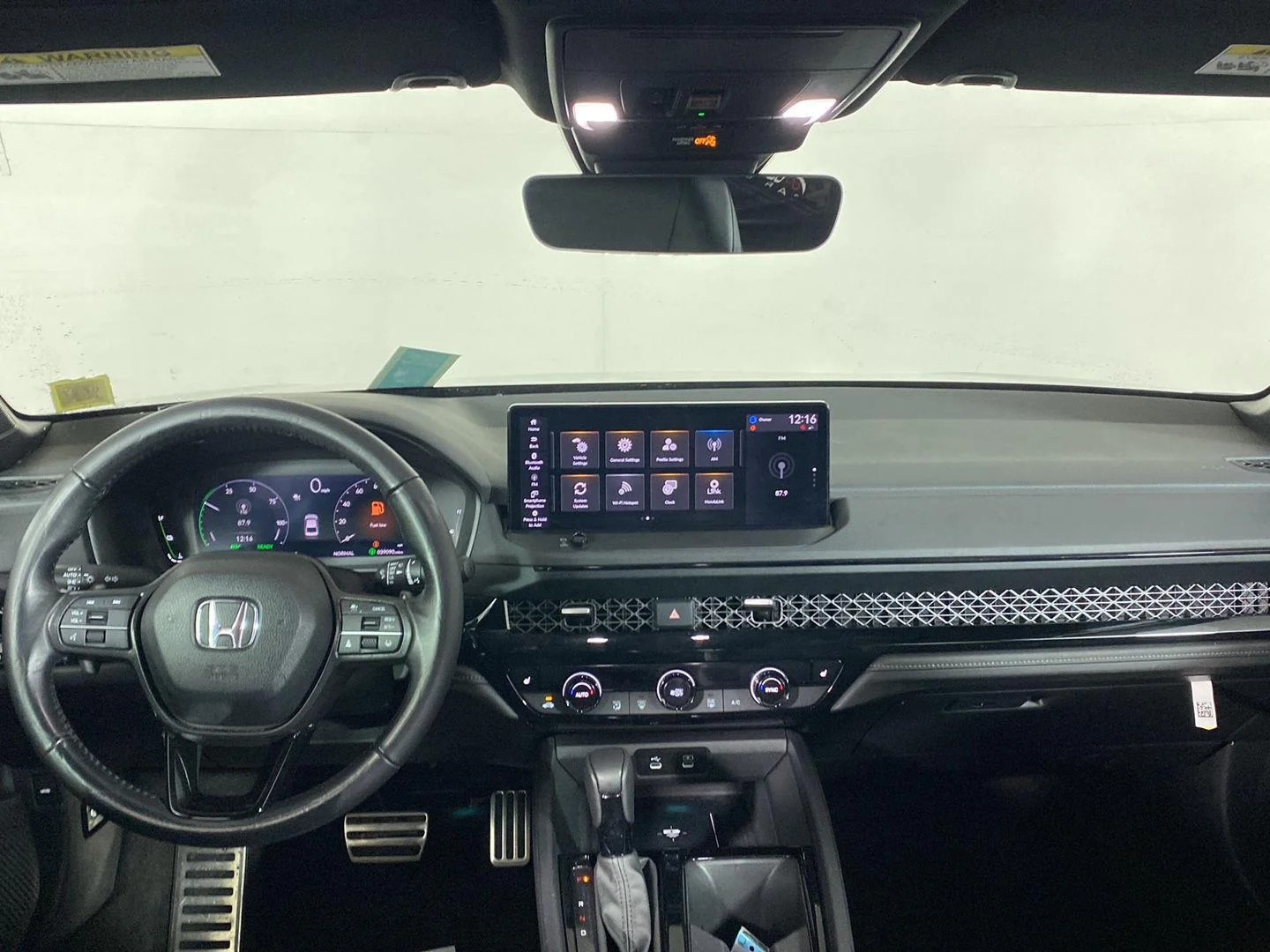 Used 2024 Urban Gray Pearl Honda Sport-L image 28