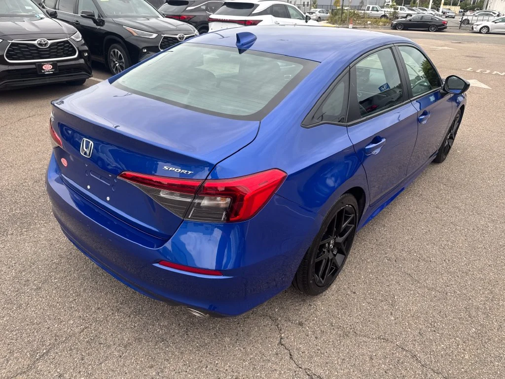 Used 2024 Blue Honda Sport image 7