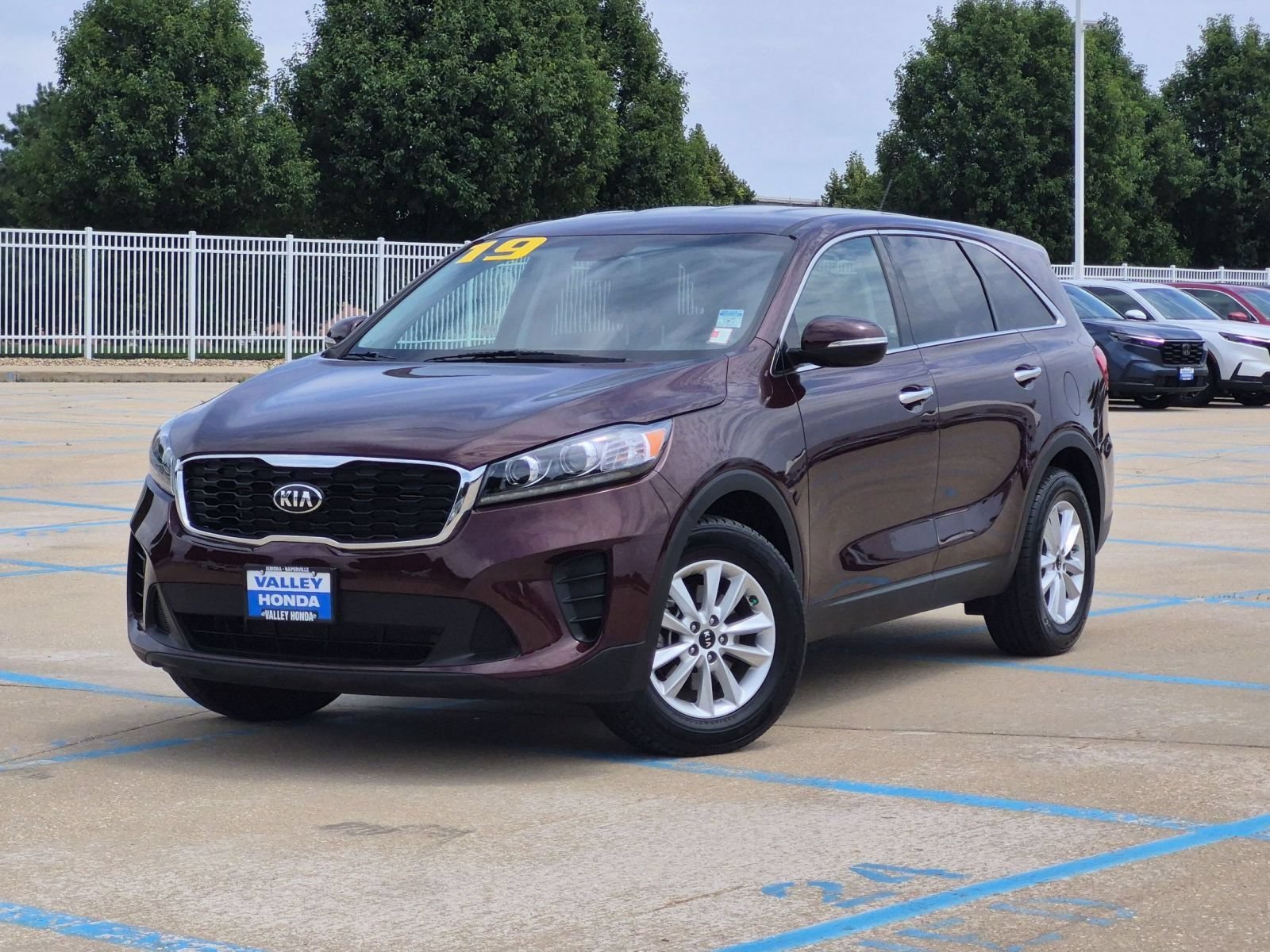 Used 2019 Sangria Kia LX image 2